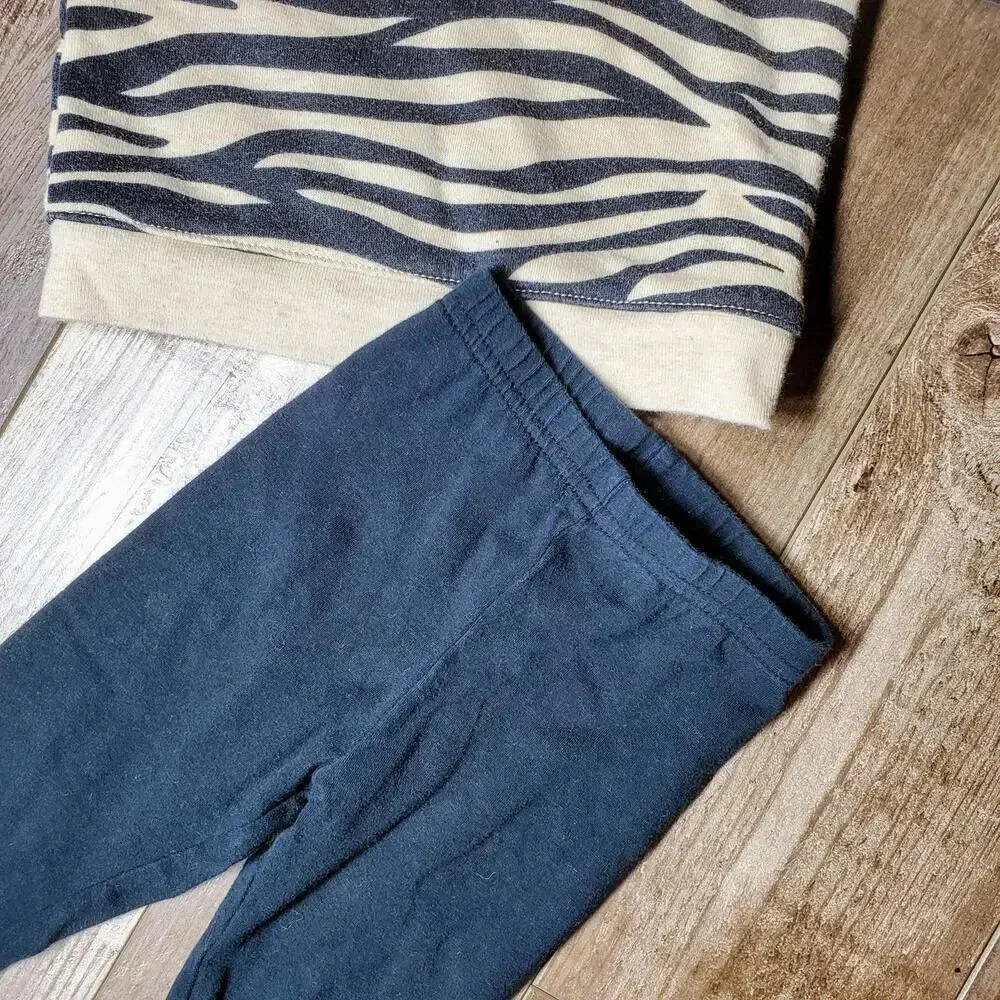 Baby Girl's 6-9M Animal Print Sweatshirt and Black Leggings Bundle